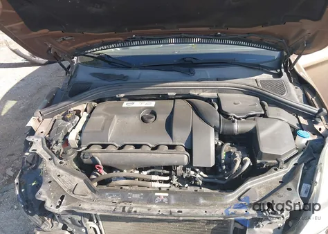 2011 Volvo Xc60 T6/T6 R-Design из США, поврежденный, VIN YV4902DZ1B2175633